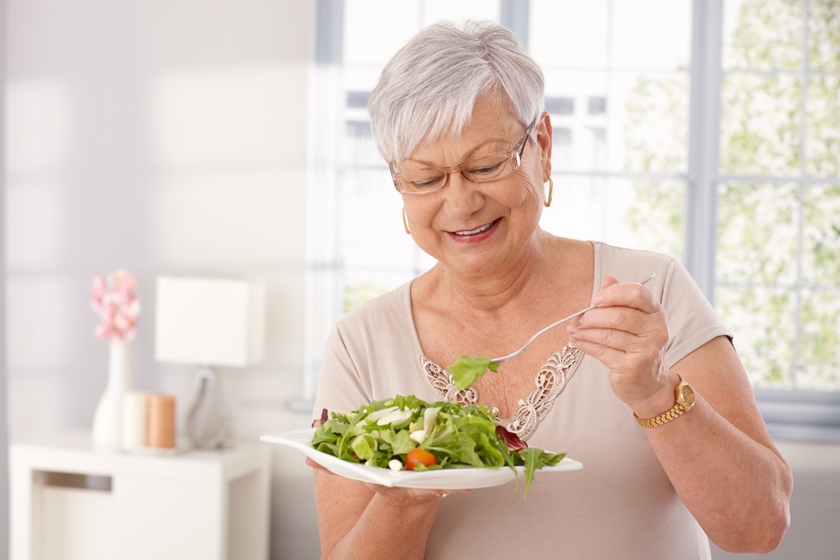 How Staying At Retirement Communities In Indian Trail, NC Can Help Seniors Prevent Malnutrition