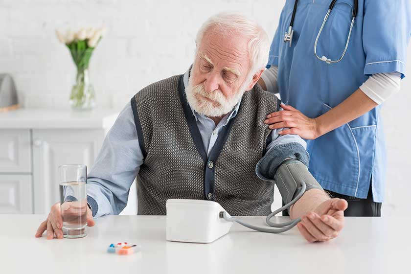 8 Ways Residing In Senior Living In Huntersville, NC Reduces Return Visits To The Hospital