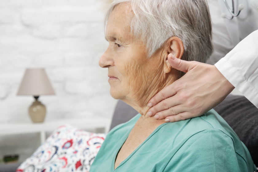 Optimizing Thyroid Health: How Assisted Living Facilities In Charlotte, NC Provide Specialized Care