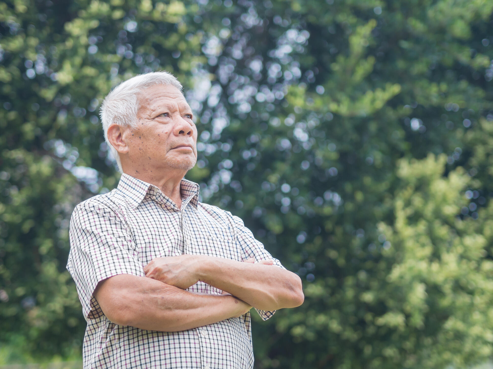 9 Panic Attack Grounding Techniques That Help Seniors Stay Calm
