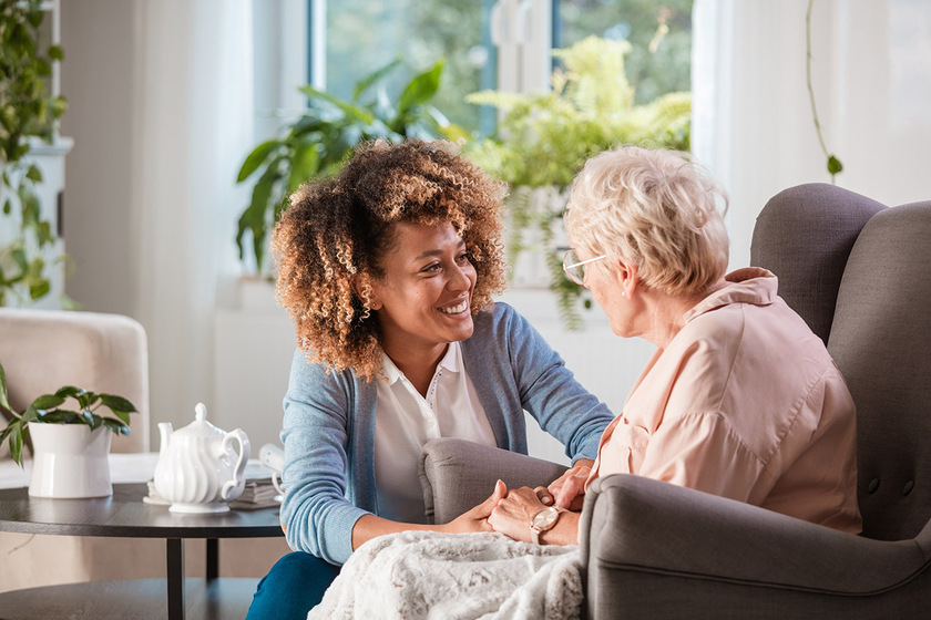 How Memory Care Communities In Indian Trail, NC Enhance Dining Experience For Seniors